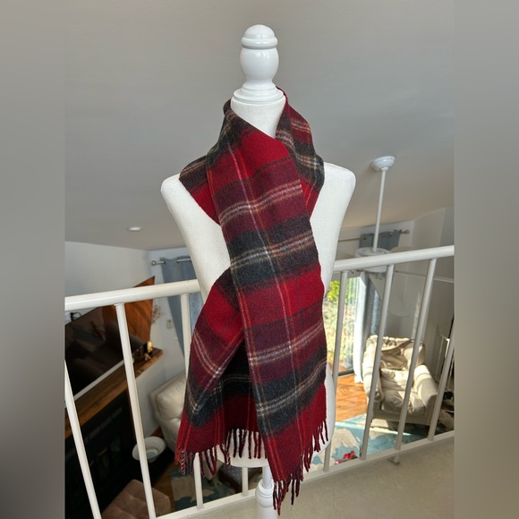 DAKS London Wool Cashmere Blend Scarf Vintage Plaid Red Holiday Christmas - Picture 1 of 6